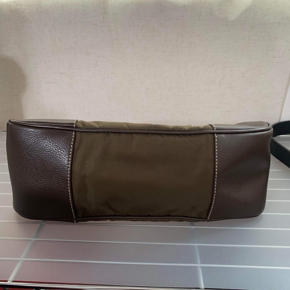 Prada shoulder bag - Picture 10 of 14